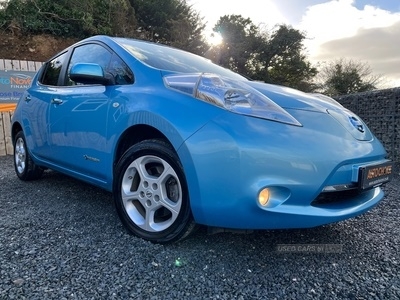 Used 2015 Nissan Leaf HATCHBACK in Newtownards