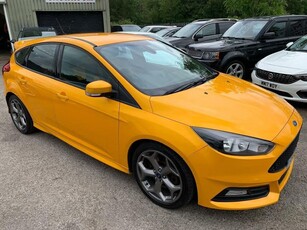 Ford Focus 2.0T EcoBoost ST-2 Euro 6 (s/s) 5dr