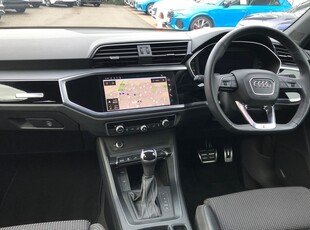 Audi Q3 Black Edition 45 TFSI e 245 PS S tronic