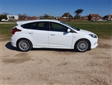 Used 2014 Ford Focus 1.0 125 EcoBoost Zetec S 5dr in South East