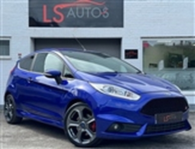 Used 2015 Ford Fiesta 1.6T EcoBoost ST-2 Euro 6 3dr 1.6 in GU9 9QB