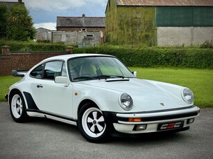 Porsche 911 (930) turbo Coupe, 70k miles, GP White, 2-tone Leather, LSD, FSH, Superb Throughout 1988
