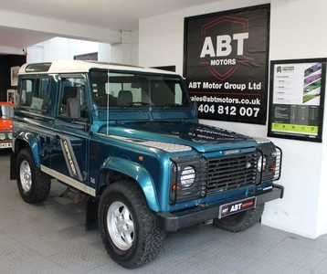 Land Rover 90 Defender 2.5 TDi County