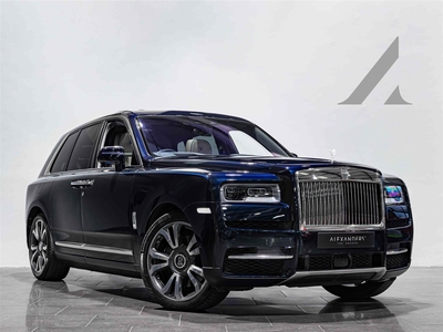 Rolls Royce Cullinan | Pan Roof | Bespoke Audio | Rear Theatre | Driver Assistance Systems