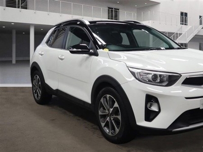 Kia Stonic SUV (2018/68)