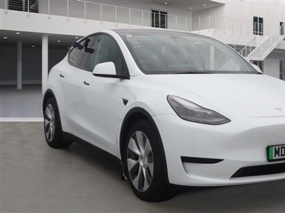 Tesla Model Y SUV (2022/72)