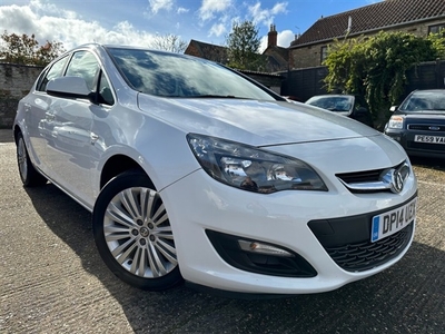 Used Vauxhall Astra 1.4 EXCITE 5d 98 BHP in Kettering