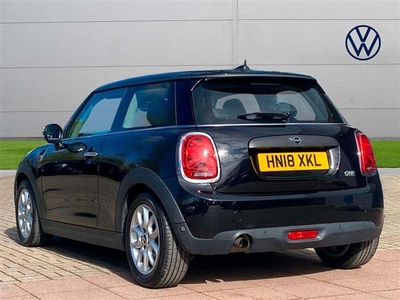 Used 2018 Mini Hatch 1.5 One II 3dr in Guildford