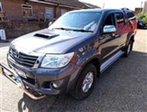 Used 2014 Toyota Hilux 2.5 D-4D Icon Pickup 4dr Diesel Manual 4WD Euro 5 (144 ps) in Waterlooville