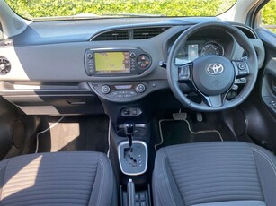 Used 2017 Toyota Yaris 1.5 Hybrid Icon Tech 5dr CVT in Bordon