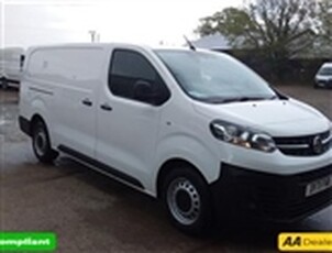 Used 2021 Vauxhall Vivaro 1.5 L2H1 2900 EDITION S/S 101 BHP IN WHITE WITH 43,700 MILES AND A FULL SERVICE HISTORY, 1 OWNER FRO in London