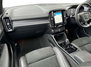 Used 2021 Volvo XC40 2.0 B4P R DESIGN Pro 5dr AWD Auto in Wakefield