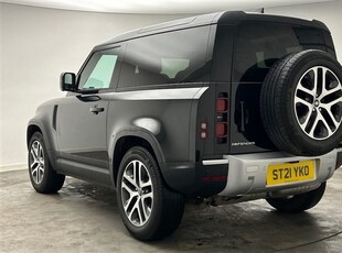 Used 2021 Land Rover Defender 3.0 D200 S 90 3dr Auto in Dundee City