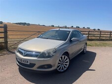 Used 2008 Vauxhall Astra TWIN TOP DESIGN in Newton Abbot