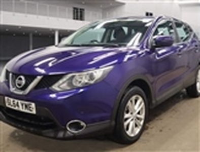 Used 2014 Nissan Qashqai 1.2 DIG-T Acenta 2WD Euro 5 (s/s) 5dr in Bury