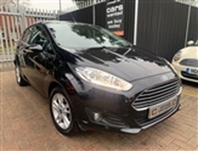 Used 2015 Ford Fiesta 1.0T EcoBoost Zetec Euro 6 (s/s) 5dr in Hayes