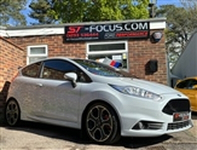 Used 2017 Ford Fiesta 1.6 EcoBoost ST-200 3dr STUNNING EXAMPLE! COBRA EXHAUST! FULL SERVICE HISTORY! in Crawley