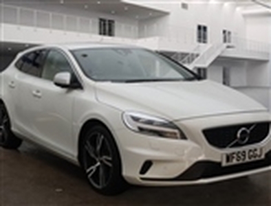 Used 2019 Volvo V40 1.5 T3 R-Design Edition Hatchback 5dr Petrol Auto Euro 6 (s/s) (152 ps) in Ashton Gate