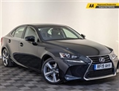 Used Lexus IS 2.5 300h Sport E-CVT Euro 6 (s/s) 4dr in