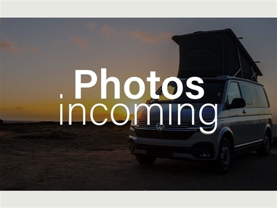 Used Ford Transit Custom 2.0 TDCi 130ps Low Roof Limited Van in Reading