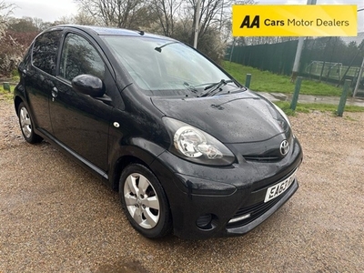 Used Toyota Aygo 1.0L VVT-I MOVE WITH STYLE 5d 68 BHP in Ruislip