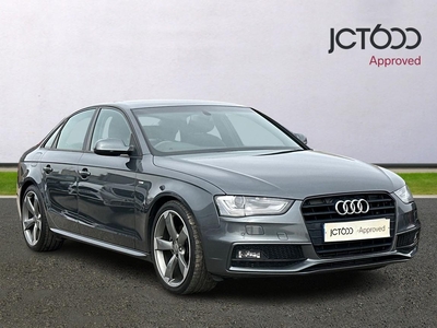 2013 AUDI A4 2.0 TDI Black Edition Saloon 4dr Diesel Manual Euro 5 (s/s) (177 ps)
