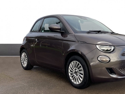 Fiat 500 70kW Action 24kWh - Parking Se Hatchback