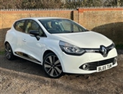 Used 2016 Renault Clio 1.5 dCi Dynamique S Nav Hatchback 5dr Diesel Manual Euro 6 (s/s) (90 ps) in Rainham