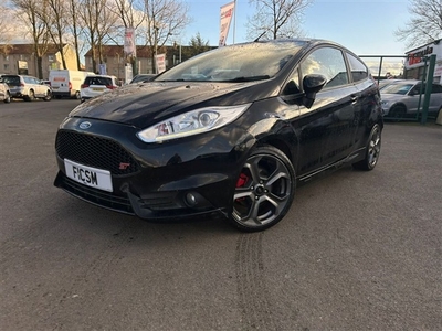 Used Ford Fiesta 1.6 ST-2 3d 180 BHP in Stirlingshire