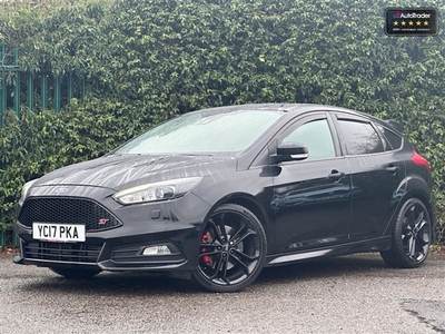 Used Ford Focus 2.0T EcoBoost ST-3 5dr in Reading