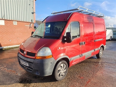 Used Renault Master 2.5 MM33 DCI MWB SHR 100 BHP in Leigh