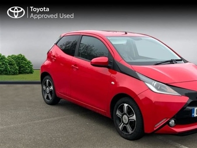 Used Toyota Aygo 1.0 VVT-i X-Clusiv 3 5dr in Luton