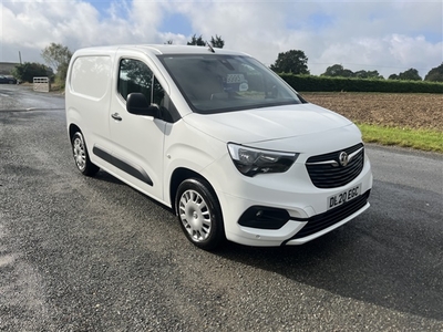 Used Vauxhall Combo 1.5 Turbo D 2000 Sportive Panel Van 4dr Diesel Manual L1 H1 Euro 6 (s/s) (100 ps) in Romford