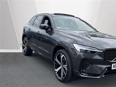 Used Volvo XC60 2.0 B4D R DESIGN Pro 5dr AWD Geartronic in Elstree