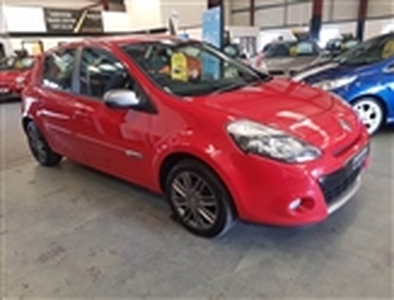 Used 2012 Renault Clio 1.5 DCI DYNAMIQUE TOMTOM SPEC-SH-£20 TAX-GREAT MPG RETURN-PERFECT 1ST CAR-DRIVES LOVELY in Caldicot