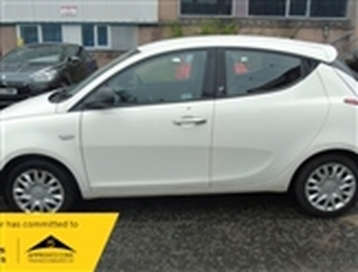 Used 2013 Chrysler Ypsilon in North West