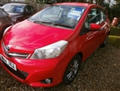 Used 2014 Toyota Yaris 1.33 VVT-i Icon+ 5dr in Oxford