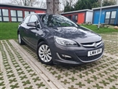 Used 2014 Vauxhall Astra 1.6 SE 5d 115 BHP in Buntingford