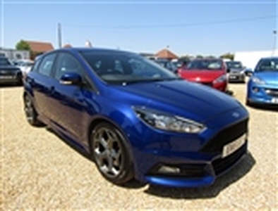 Used 2015 Ford Focus 2.0T EcoBoost ST-2 5dr in South East