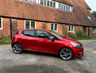 Used 2015 Renault Clio in South East