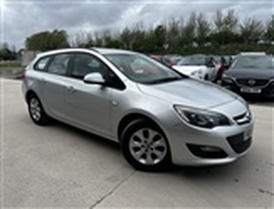 Used 2015 Vauxhall Astra 1.6 CDTi ecoFLEX Design Sports Tourer 5dr Diesel Manual Euro 6 (s/s) (110 ps) in Weston-Super-Mare