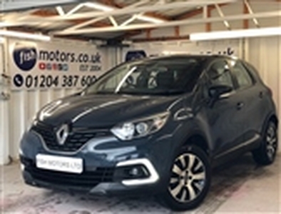 Used 2020 Renault Captur 0.9 PLAY TCE 5d 89 BHP in Lancashire
