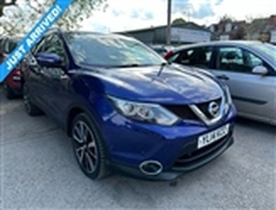 Used 2014 Nissan Qashqai 1.6 dCi Tekna SUV 5dr Diesel Manual 4WD (stop/start) [PAN ROOF] in Burton-on-Trent
