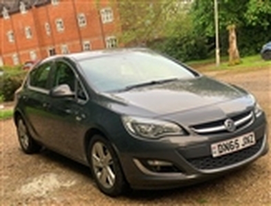 Used 2015 Vauxhall Astra 1.6i SRi Euro 6 5dr in Whitchurch