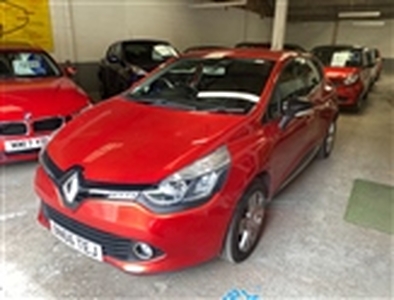 Used 2016 Renault Clio CLIO DYNAMIQUE NAV 16V in Mossley