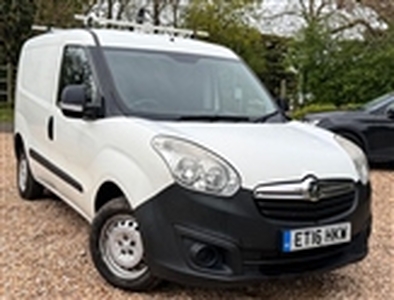 Used 2016 Vauxhall Combo 1.3 CDTi 2000 16v FWD L1 H1 3dr in Bedford