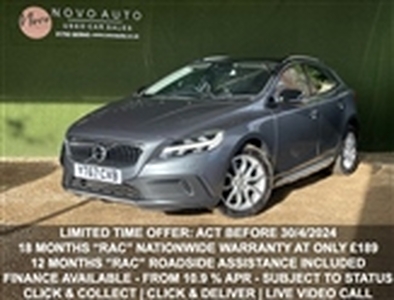 Used 2017 Volvo V40 1.5 T3 CROSS COUNTRY PRO 5d 150 BHP in Swindon