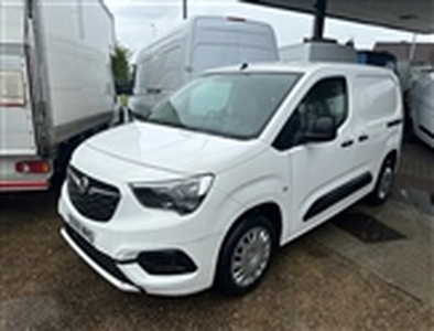 Used 2019 Vauxhall Combo 1.5 L1H1 2300 SPORTIVE S/S 101 BHP in Hoddesdon