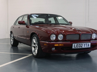 Jaguar XJR V8 (X308) 4.0 litre Supercharged 2002, the one to have.