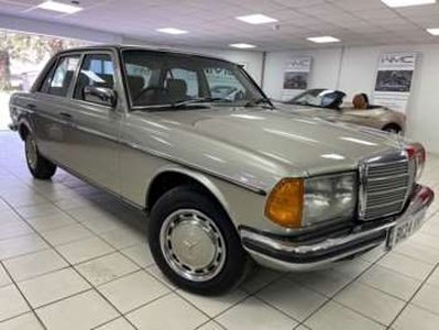 Mercedes-Benz, 230 1984 (B) 230 E W123 4-Door
